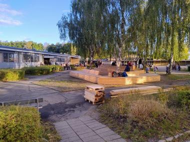 Skolegården en typisk morgen